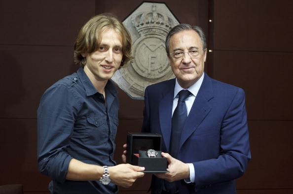 Modric cũng ngài chủ tịch Florentino Perez...